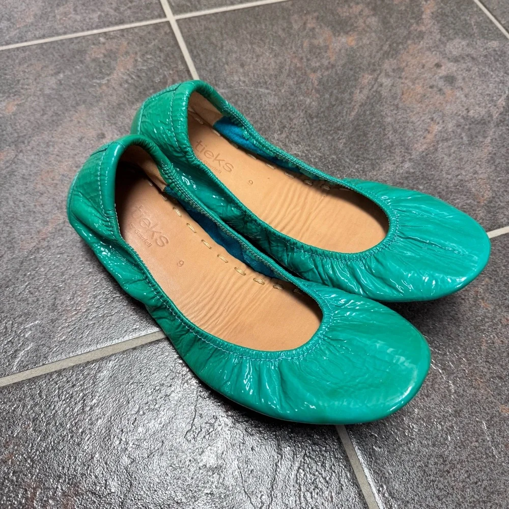 Tieks Slip On Patent Leather Round Toe Ballerina Flats Teal Blue 9